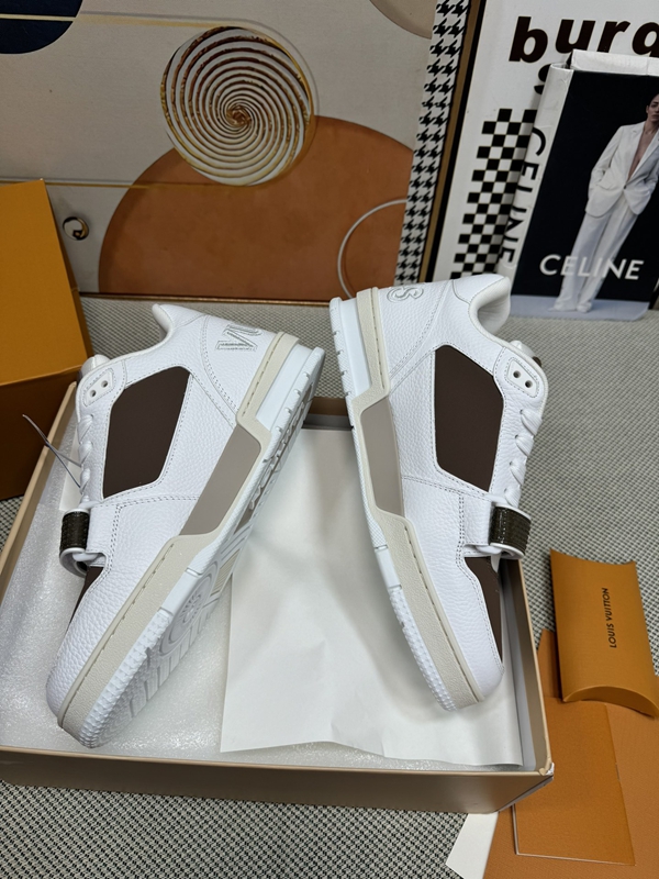 ルイヴィトン靴内部構造